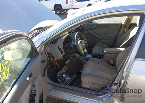 2009 Nissan Altima 2.5 S z USA, uszkodzony, nr VIN 1N4AL21E29N413707